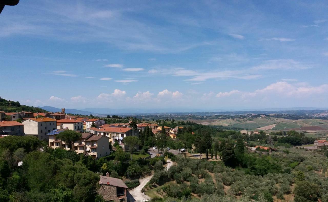 Апартаменты Casa Tarrini Кьянни Экстерьер фото
