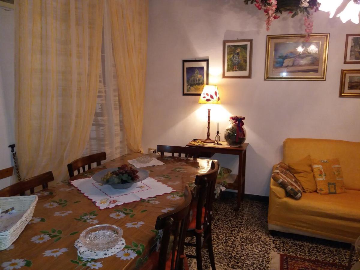 Апартаменты Casa Tarrini Кьянни Экстерьер фото